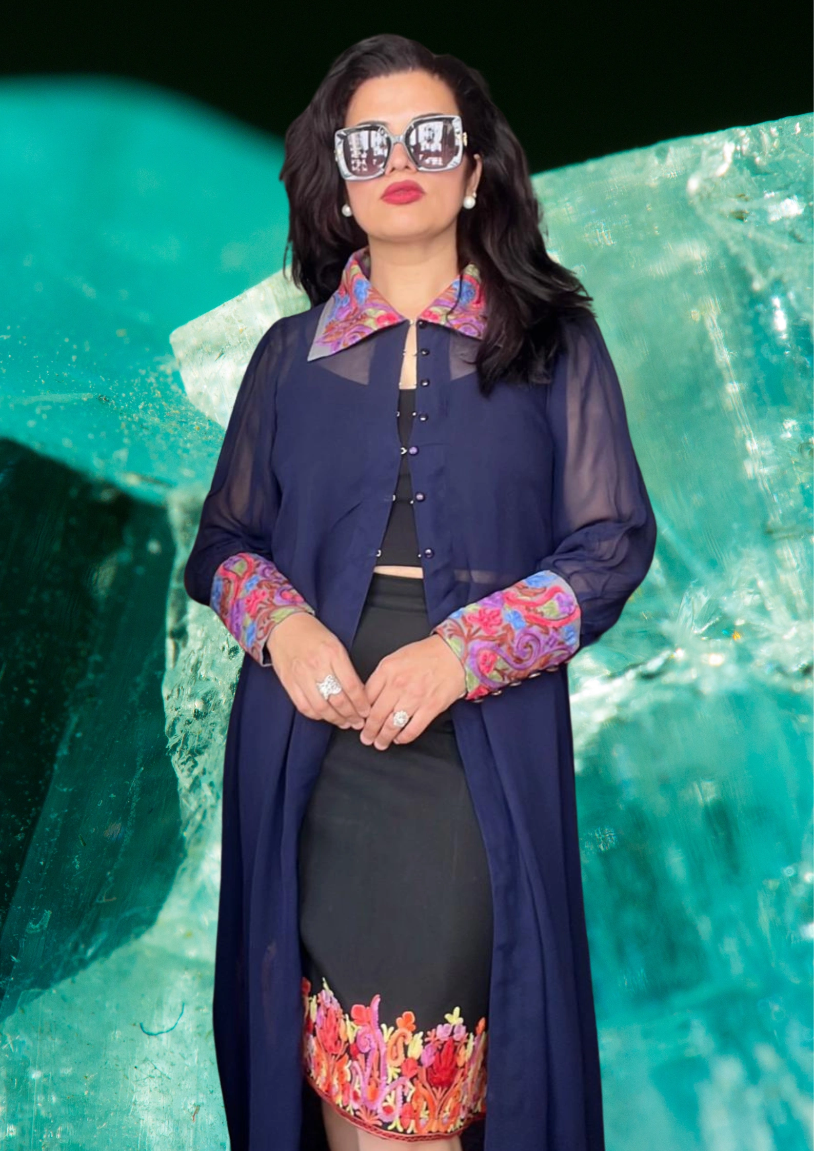 Exquisite Kashmiri Shrug with Traditional Aari Embroidery