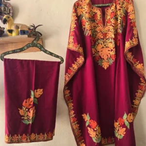 Breeze Through Summer: Your Ultimate Kashmiri Comfort Coordset by Tvareetaz! 🌸