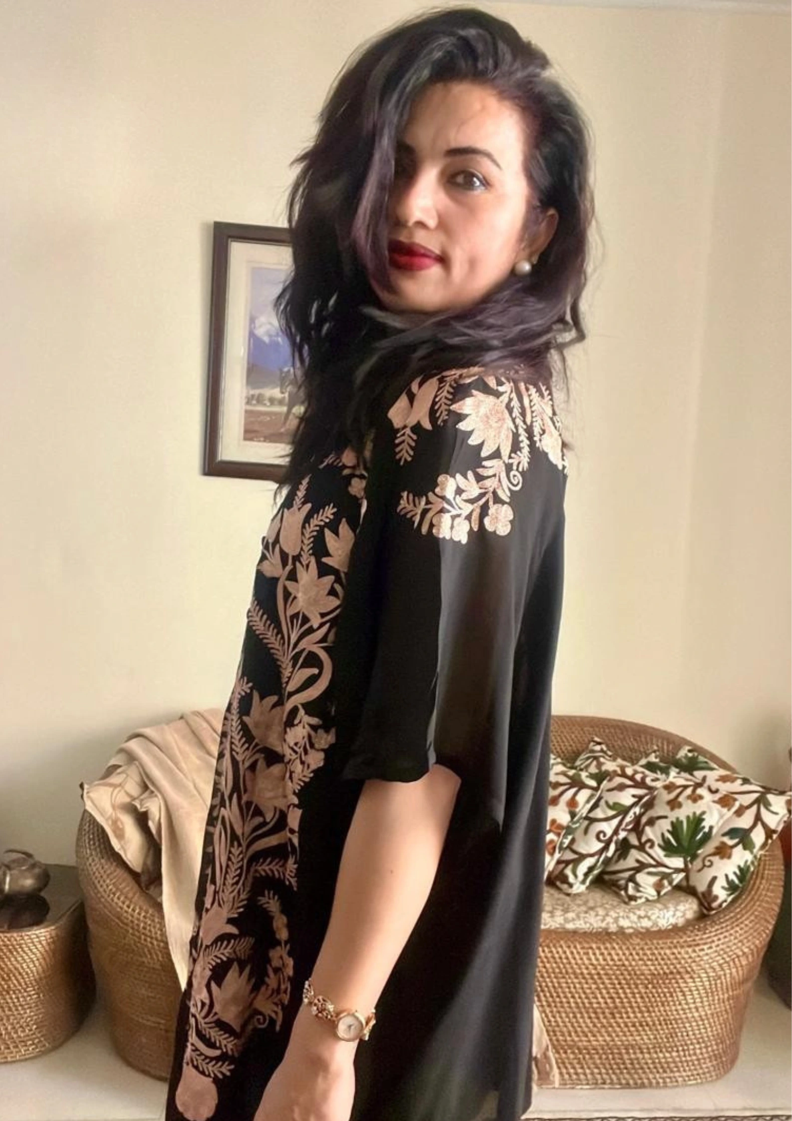 “ATTITUDE” – Exquisite Kashmiri Tilla Shrug by Tvareetaz