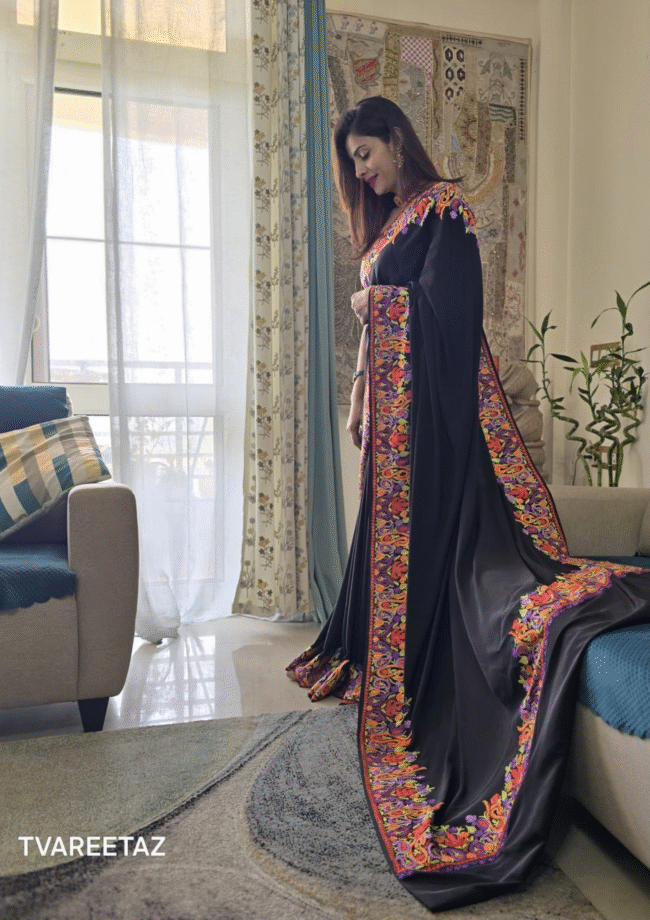 ✨ Exquisite Hand-Embroidered Kashmiri Saree by Tvareetaz ✨ - Image 4