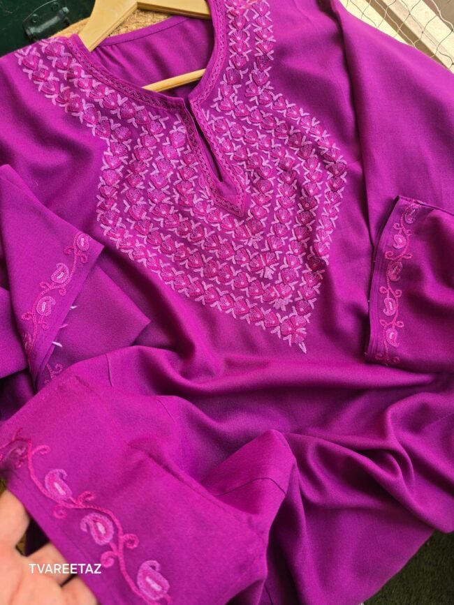 Handcrafted Luxury: Kashmiri Aari Embroidered Pheran - Image 3