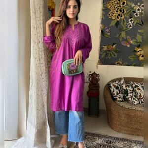 Handcrafted Luxury: Kashmiri Aari Embroidered Pheran