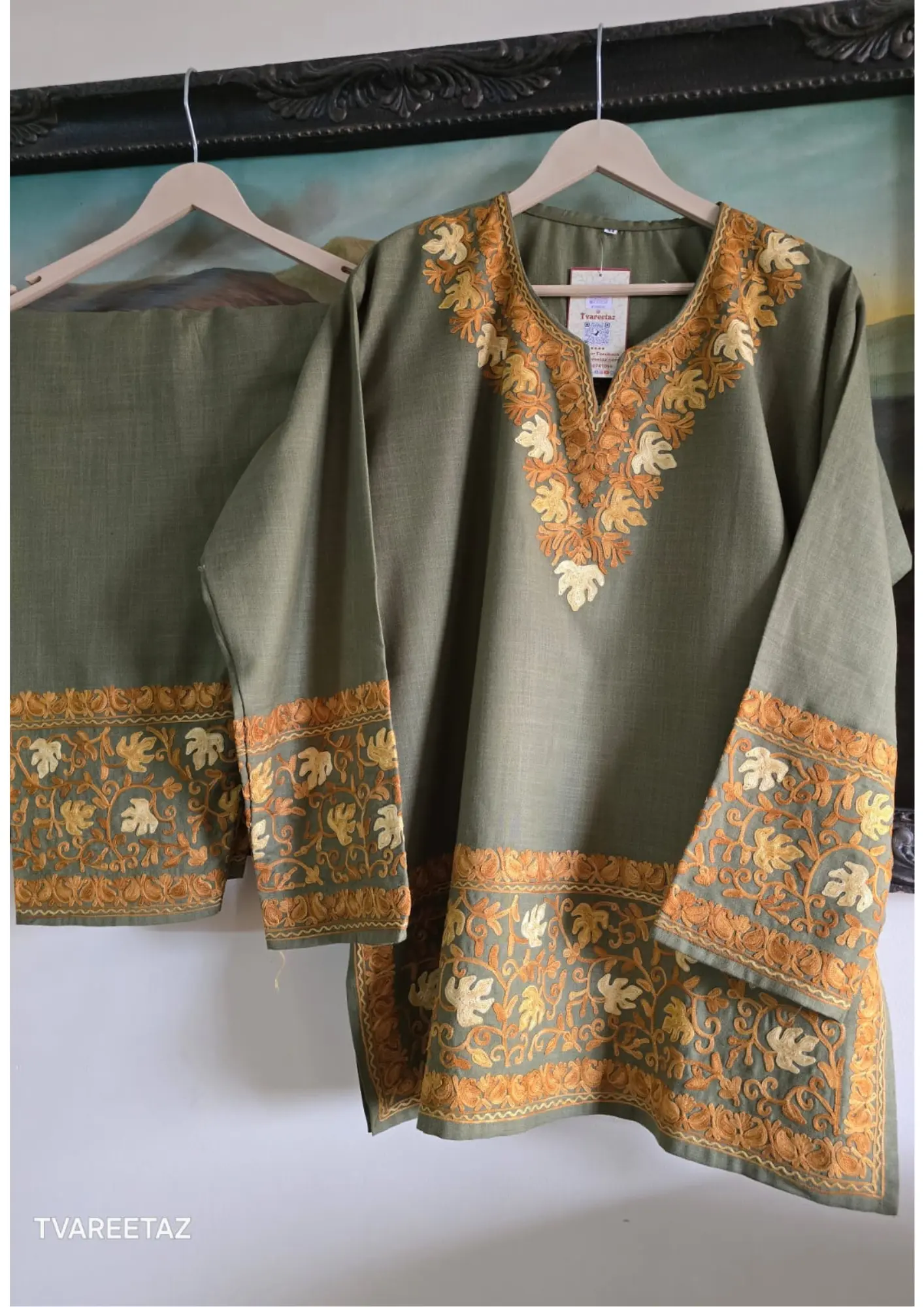 🌿 The Soul of Kashmir: Aari Embroidered Short Kurta Cordset 🌿