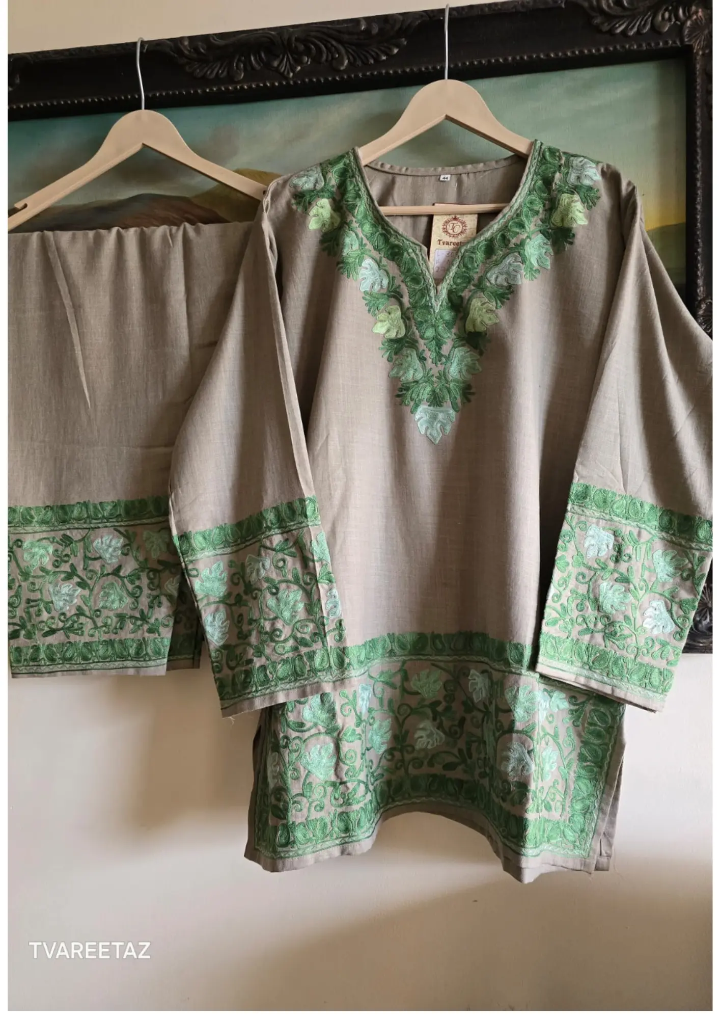 🌿 The Soul of Kashmir: Aari Embroidered Short Kurta Cordset 🌿