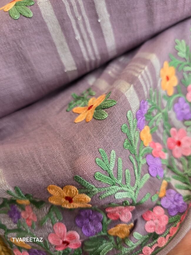 Handloom Linen Cotton Saree with Kashmiri Aari Embroidery - Image 3