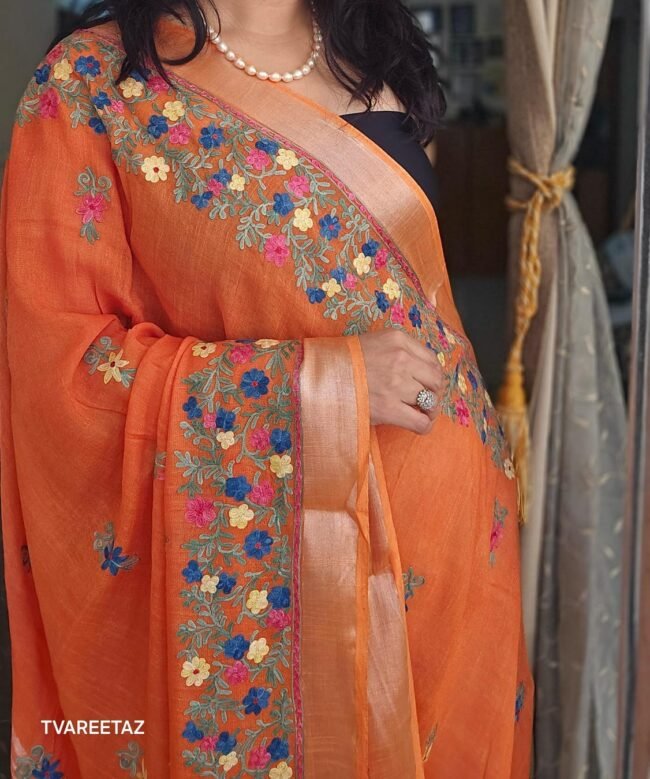 Handloom Linen Cotton Saree with Kashmiri Aari Embroidery - Image 4