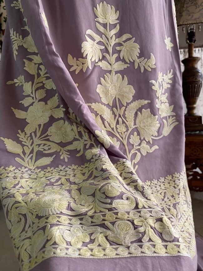 Exquisite Tvareetaz Designer Kashmiri Suit – A Masterpiece in Lavender & Ivory! - Image 3