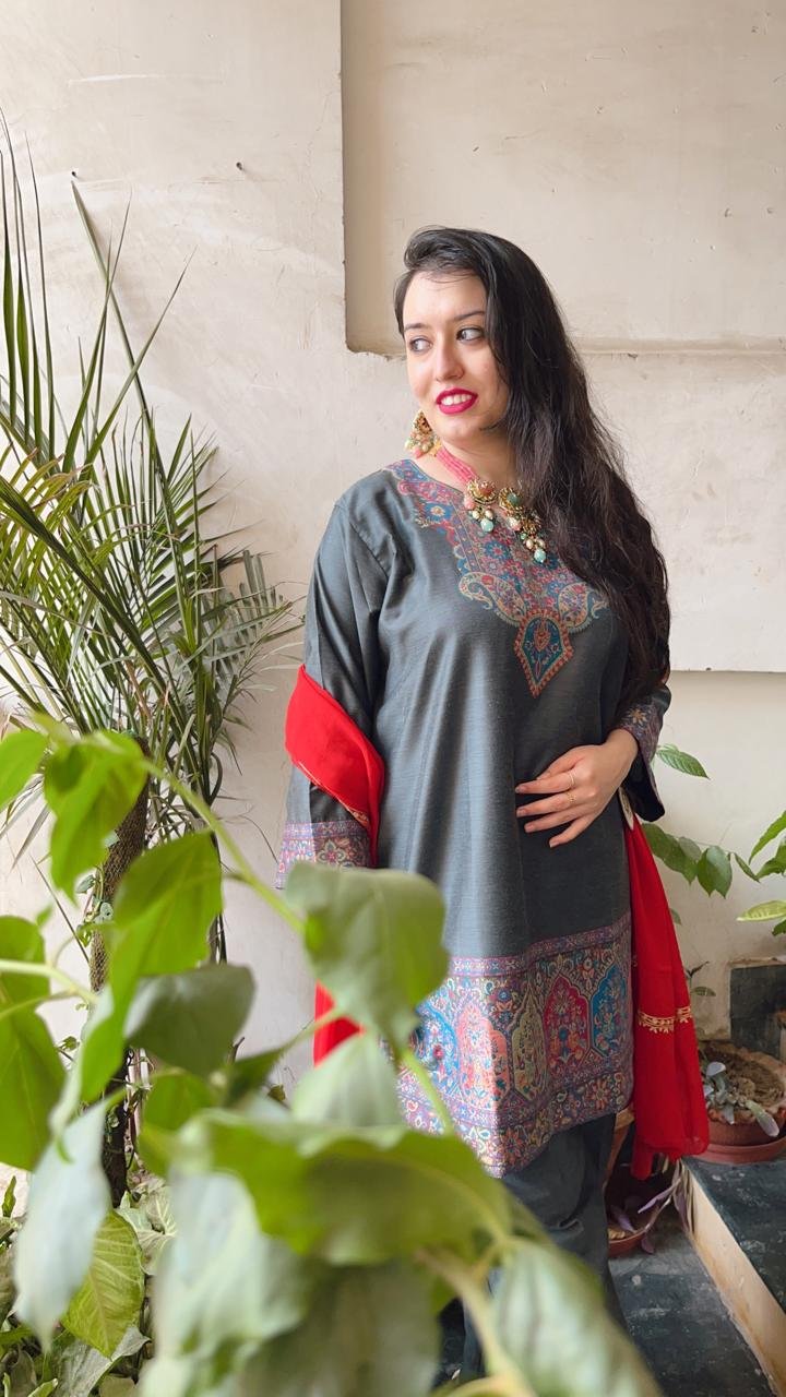 Kashmiri Kaani Silk Cord Set - Image 6
