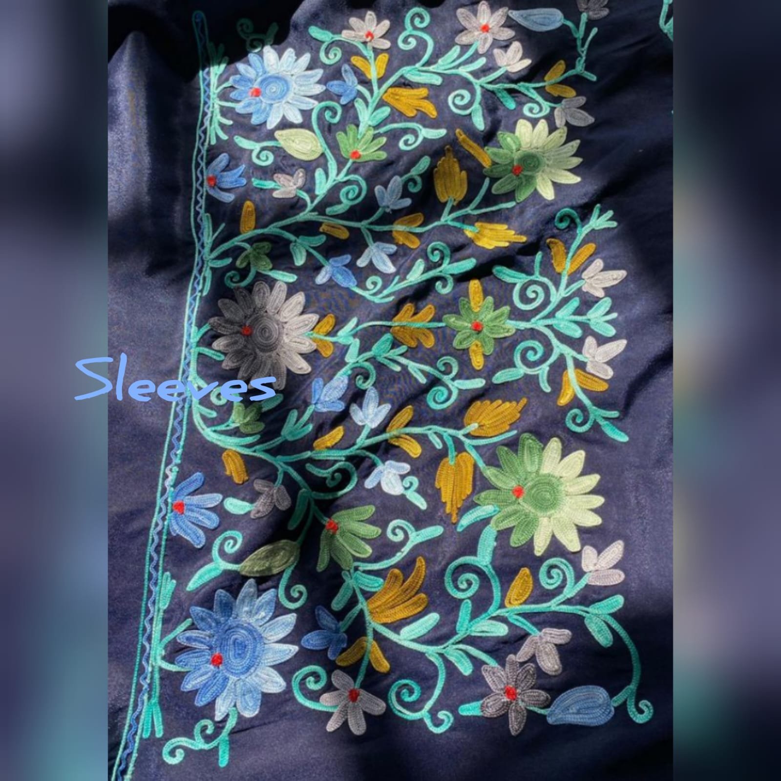 🌸 Tvareetaz Designer Saree 🌸 "Maharani Aksh" – A Regal Kashmiri Masterpiece - Image 4