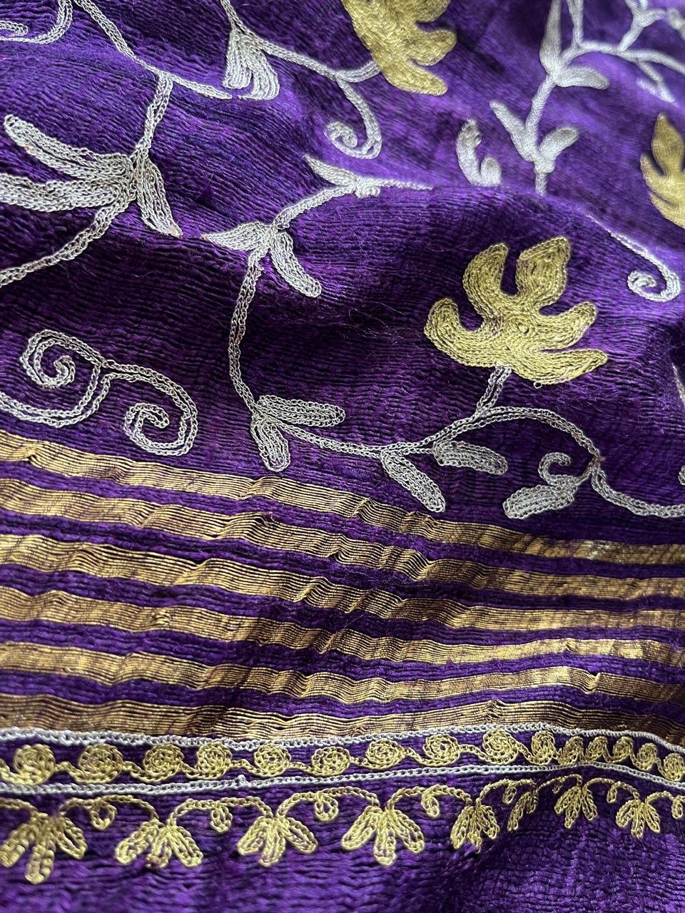Tvareetaz Premiums -  Gichcha Kashmiri Saree - Image 3