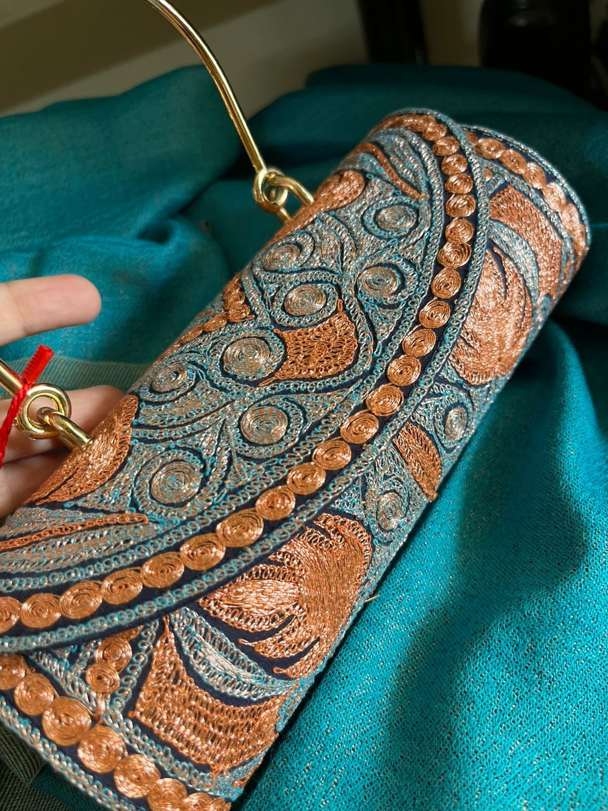 Handcrafted Kashmiri Embroidered Clutch with Metal Handle - Image 2