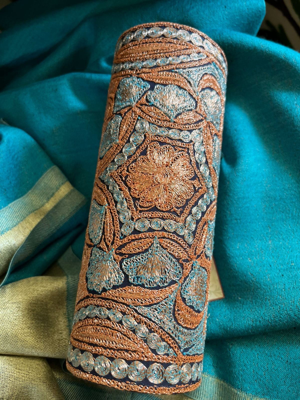 Handcrafted Kashmiri Embroidered Clutch with Metal Handle - Image 2