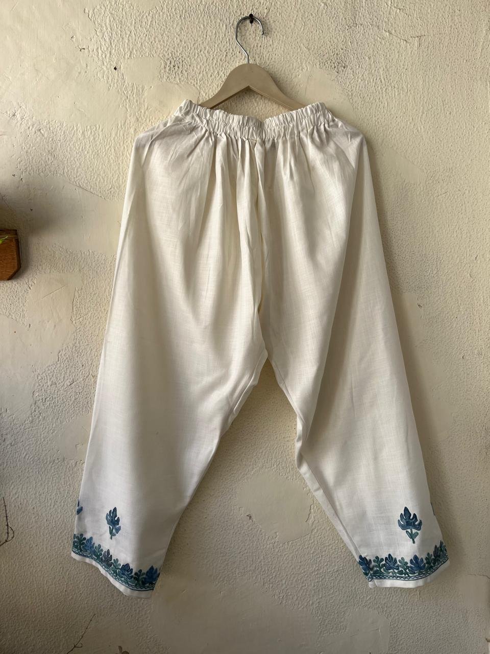 💎 A Story Woven in Soul: Your Kashmiri Aari Cordset Awaits! 💎 - Image 5