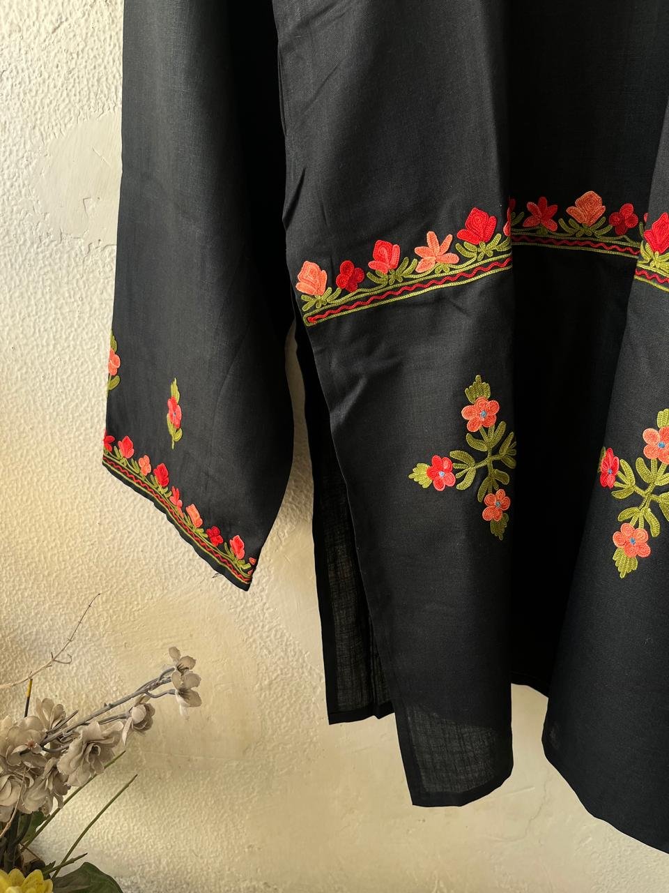 💎 A Story Woven in Soul: Your Kashmiri Aari Cordset Awaits! 💎 - Image 4