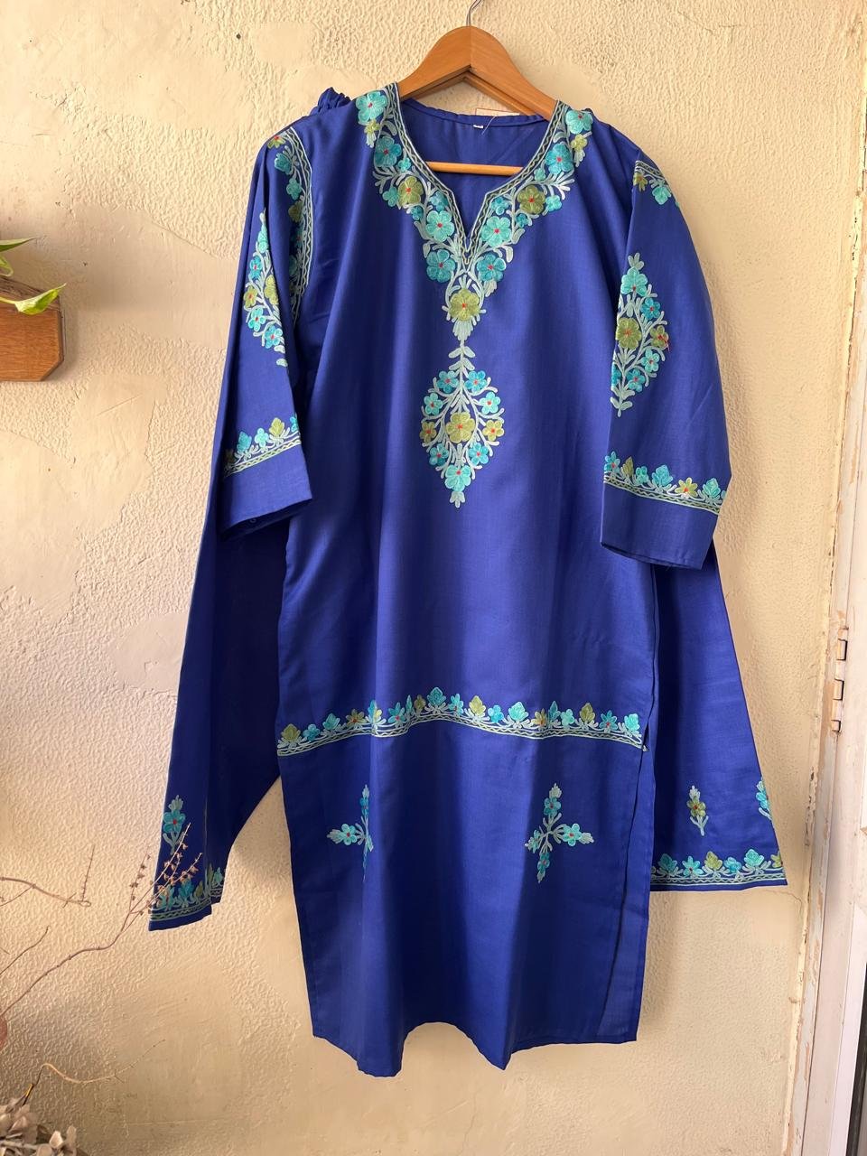 💎 A Story Woven in Soul: Your Kashmiri Aari Cordset Awaits! 💎 - Image 2