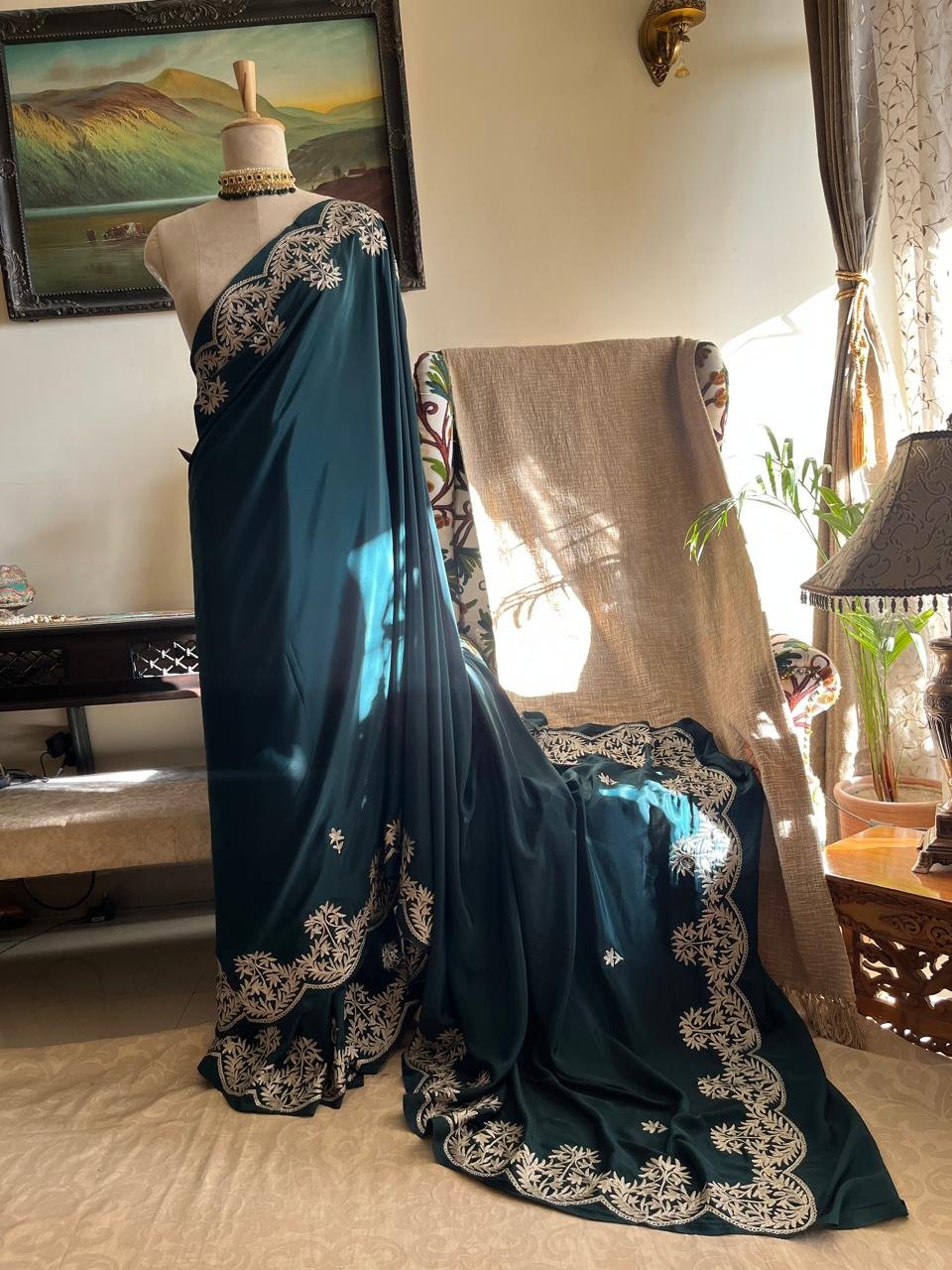 Jashan – Kashmiri Tilla Embroidery Saree✨ - Image 10
