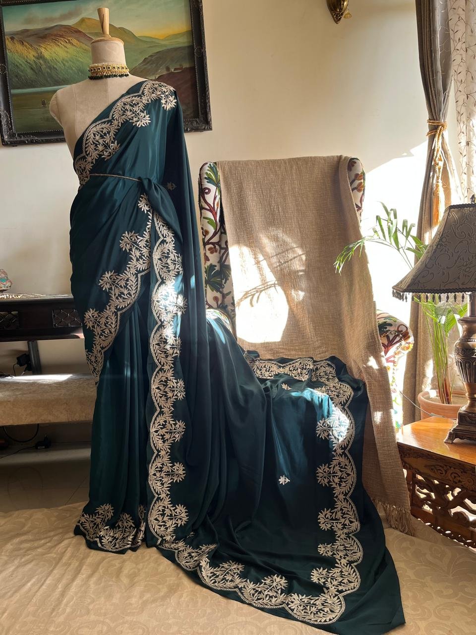 Jashan – Kashmiri Tilla Embroidery Saree✨ - Image 2